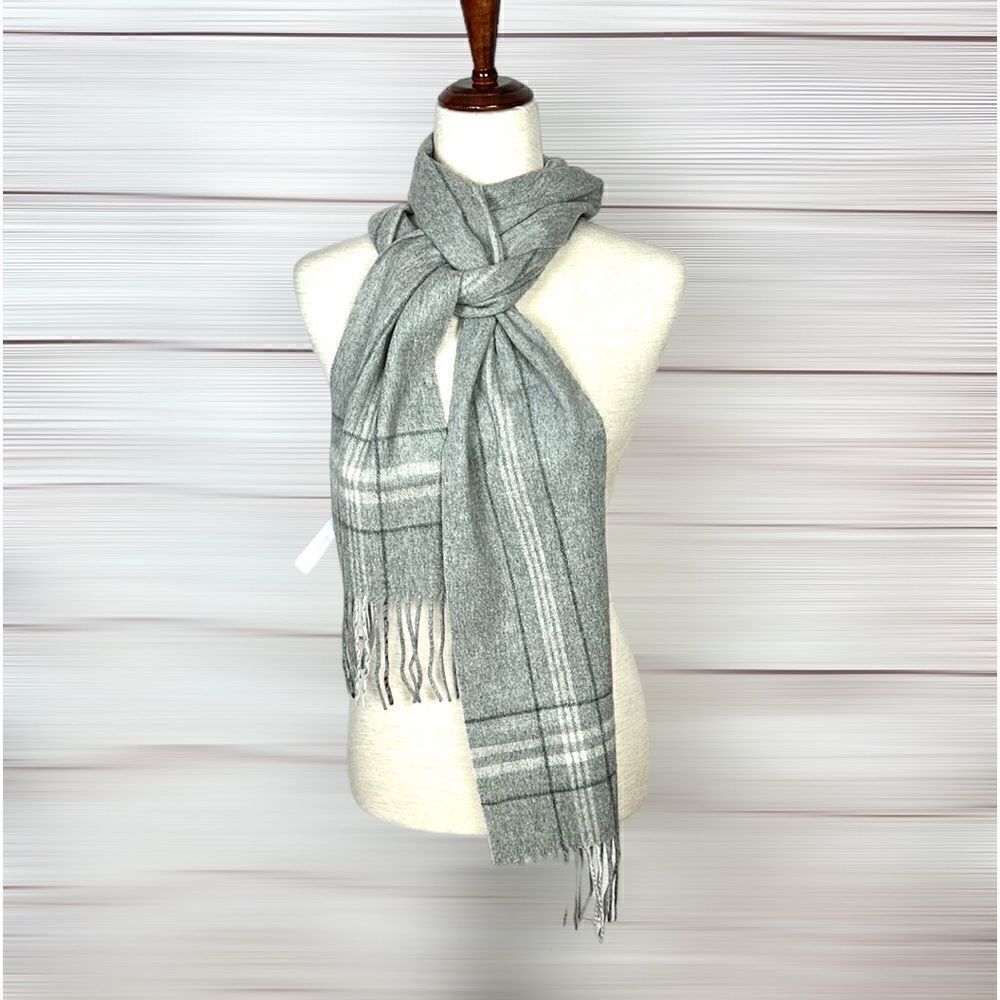 NWOT Ann Taylor Cashmere Long Gray Scarf with Fringes Unisex